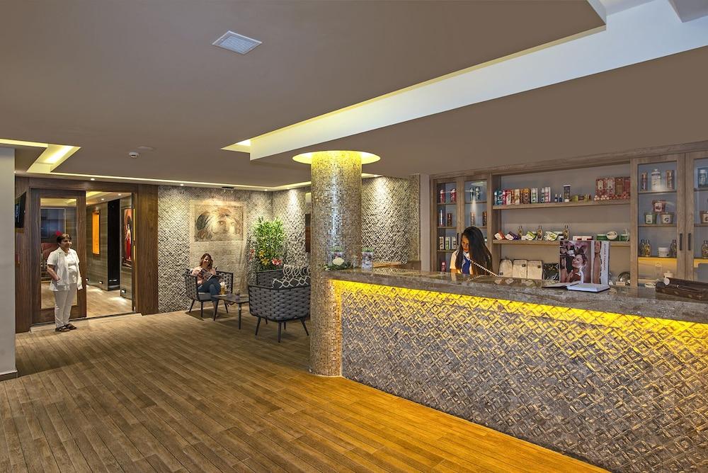 Hatipoglu Beach Hotel アランヤ エクステリア 写真